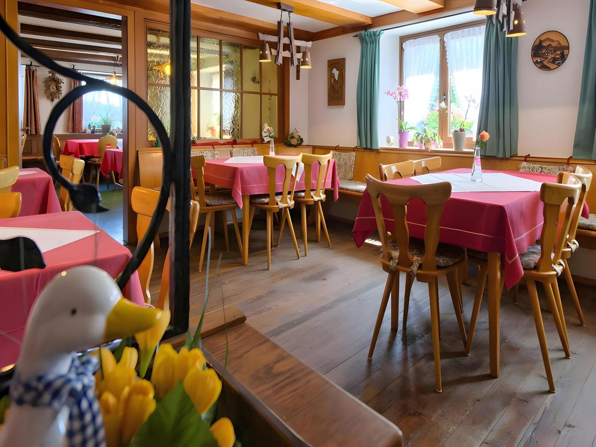 Gasthaus-Pension Zum Loewen Grafenhausen Dış mekan fotoğraf